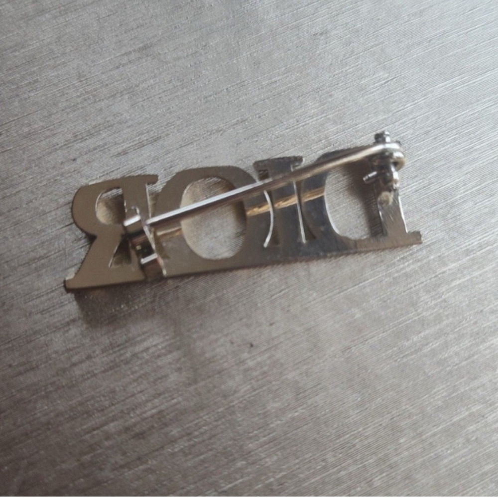 DIOR ICONIC LETTERS BROOCH PIN GOLD TONE METAL - Picture 3 of 4
